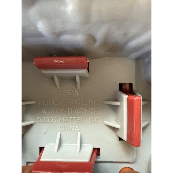 Fisher Price Geotrax Train Port Side Boat Dock Fishing Pier Pelican 2004 Mattel - Picture 2 of 10